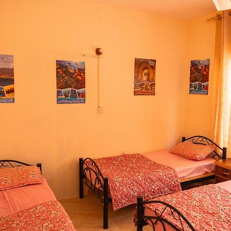 Хостел Extra Traveller Акаба Екстер'єр фото